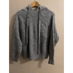 Pull capuche gris clair