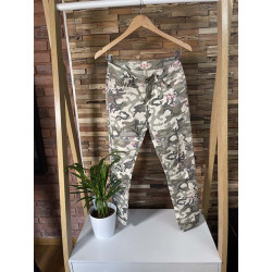 Pantalon motif militaire