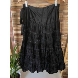 Jupe noire effet soyeux