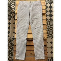 Pantalon rayé